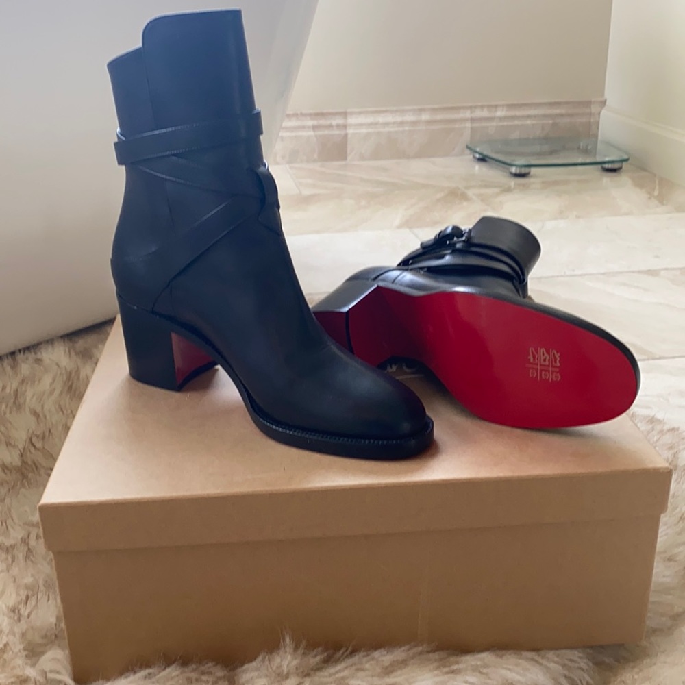 Louboutin karistrap 70 calf boots